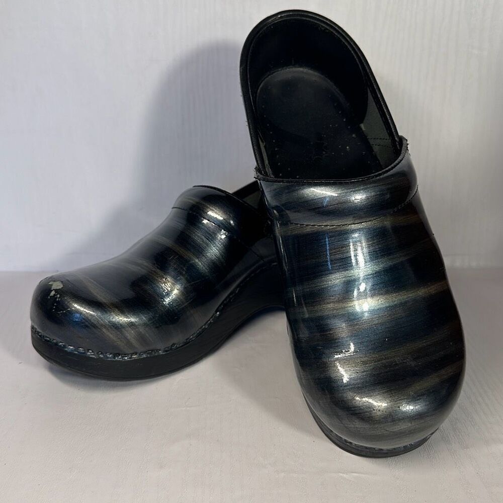 Dansko Womens Black Blue Leather Slipon mules Chunky Heel Clogs‎ size 37 EU US